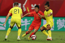 他都符合当